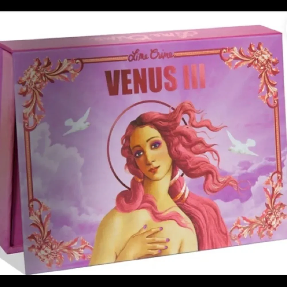 Lime Crime Venus 3 the pretty grunge eyeshadow palette
